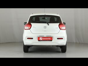 Toyota Vitz 1.0 XR manual - Image 5