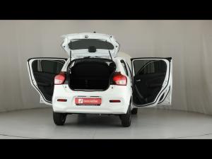 Toyota Vitz 1.0 XR manual - Image 9