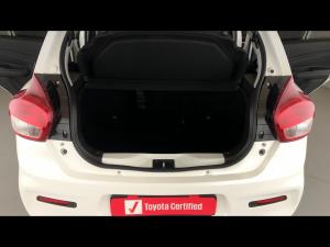 Toyota Vitz 1.0 XR manual - Image 18