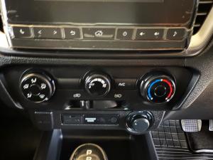 Isuzu D-Max 3.0TD single cab LS 4x4 auto - Image 14