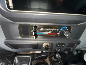 Toyota Land Cruiser 79 4.5D-4D V8 single cab LX - Image 12