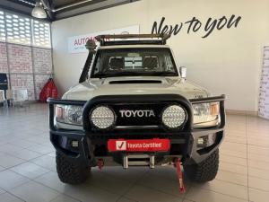 Toyota Land Cruiser 79 4.5D-4D V8 single cab LX - Image 4