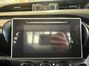 Toyota Hilux 2.4GD-6 4x4 SRX auto - Image 12