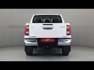 Toyota Hilux 2.8GD-6 double cab 4x4 Raider auto - Image 5