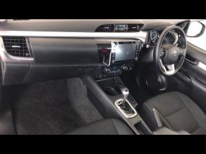 Toyota Hilux 2.8GD-6 double cab 4x4 Raider auto - Image 7
