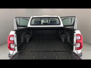 Toyota Hilux 2.8GD-6 double cab 4x4 Raider auto - Image 18