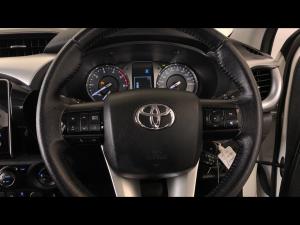 Toyota Hilux 2.8GD-6 double cab 4x4 Raider auto - Image 26