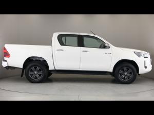 Toyota Hilux 2.8GD-6 double cab 4x4 Raider auto - Image 3