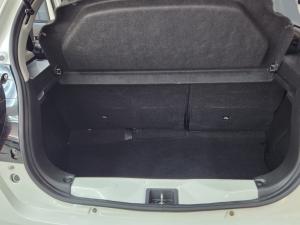 Toyota Vitz 1.0 - Image 11