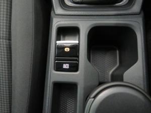 Volkswagen Caddy Maxi Kombi 2.0 TDi - Image 17