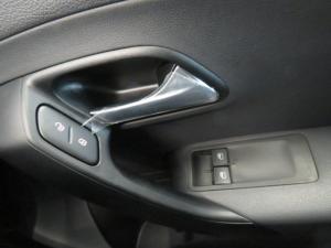 Volkswagen Polo Vivo 1.4 - Image 17