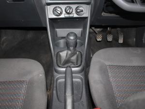 Volkswagen Polo Vivo 1.4 Trendline - Image 14