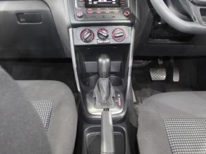 Volkswagen Polo Vivo 1.6 Comfortline TIP - Image 11