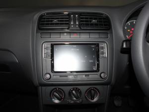 Volkswagen Polo Vivo 1.4 Comfortline - Image 11