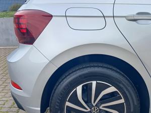 Volkswagen Polo 1.0 TSI - Image 21