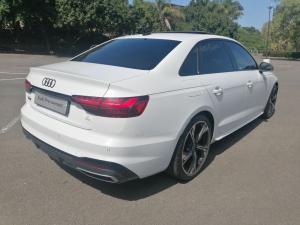 Audi A4 35 Tfsi Black Edition S Tronic - Image 2