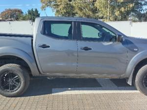 Nissan Navara 2.5DDTI SE 4X4 D/C - Image 3