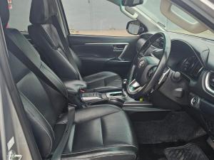 Toyota Fortuner 2.8GD-6 Raised Body automatic - Image 8