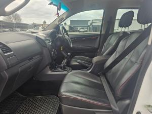Isuzu D-MAX 250 HO X-RIDER D/C - Image 7