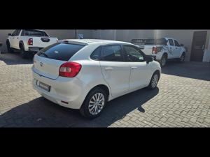 Toyota Starlet 1.5 Xi - Image 2