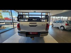 Toyota Hilux 2.4 GD-6 RB Raider automaticE/CAB - Image 5