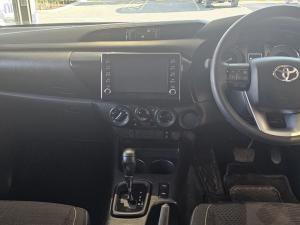 Toyota Hilux 2.4 GD-6 RB Raider automaticE/CAB - Image 6