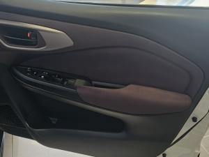 Suzuki Fronx 1.5 GL - Image 20