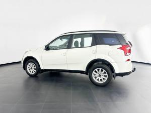 Mahindra XUV 500 2.2D Mhawk automatic 7 Seat - Image 2