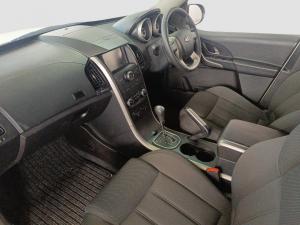 Mahindra XUV 500 2.2D Mhawk automatic 7 Seat - Image 3