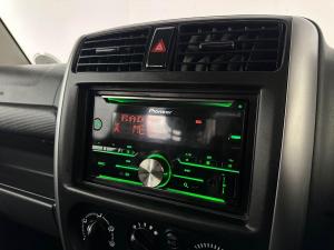 Suzuki Jimny 1.3 - Image 11