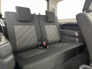 Suzuki Jimny 1.3 - Image 12