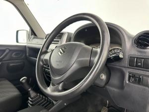 Suzuki Jimny 1.3 - Image 19