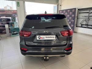 Kia Sorento 2.2D LX AWD automatic - Image 4