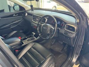 Kia Sorento 2.2D LX AWD automatic - Image 8