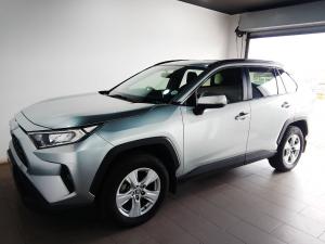 Toyota RAV4 2.0 GX auto - Image 4