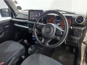 Suzuki Jimny 1.5 GLX AllGrip 5-door manual - Image 6