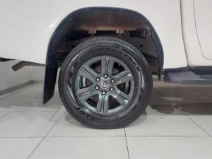 Toyota Hilux 2.4GD-6 double cab Raider auto - Image 8