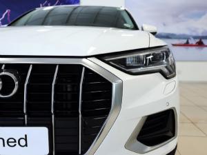 Audi Q3 40TFSI quattro Advanced - Image 13