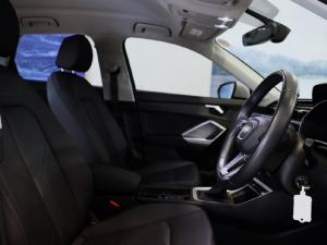 Audi Q3 40TFSI quattro Advanced - Image 9