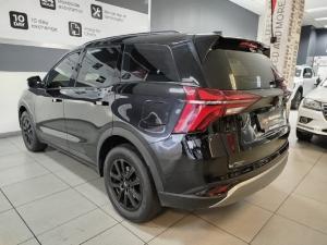 Mahindra XUV700 2.0T AX7L Black Edition - Image 8