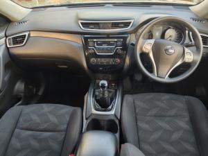 Nissan X-Trail 2.0 XE - Image 7