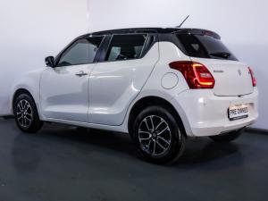 Suzuki Swift 1.2 GLX manual - Image 8
