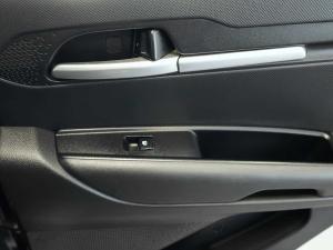 Kia Sonet 1.5 LX manual - Image 10