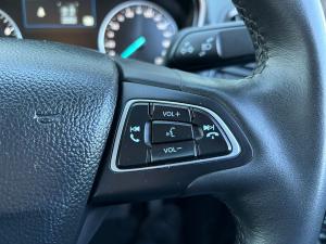 Ford EcoSport 1.0T Titanium auto - Image 10