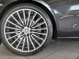 Mercedes-Benz C-Class C200 Avantgarde - Image 3