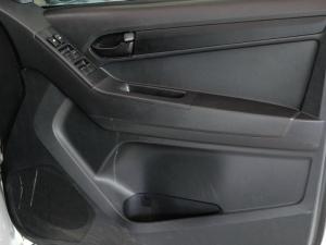 Isuzu D-Max 250 double cab Hi-Ride - Image 16