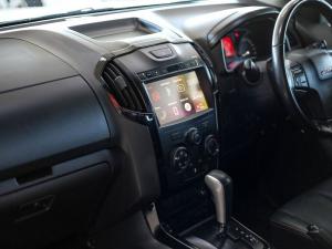 Isuzu D-Max 250 double cab X-Rider auto - Image 17