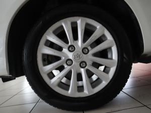 Toyota Etios hatch 1.5 Sprint - Image 23