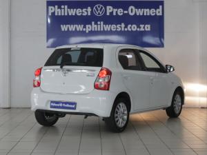Toyota Etios hatch 1.5 Sprint - Image 5