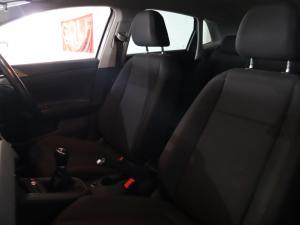 Volkswagen Polo hatch 1.0TSI Comfortline - Image 11